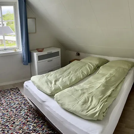 Charming Newly Renovated House With Stunning Views!