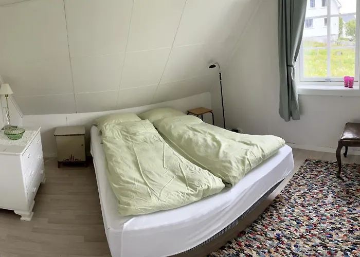 Koselig Nyrestaurert Hus Med Flott Utsikt! *